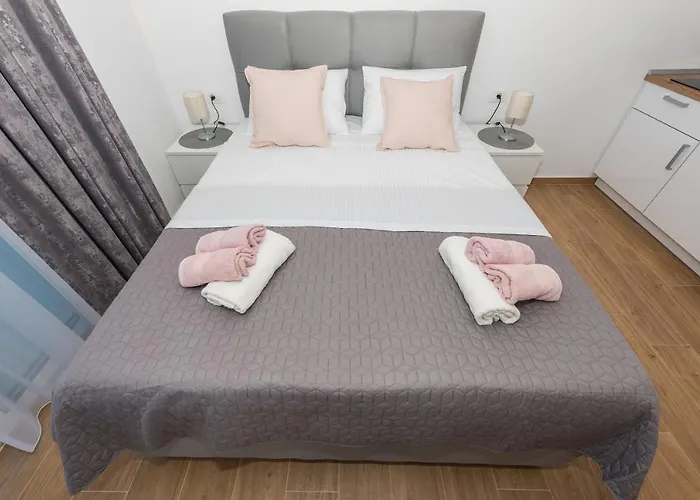 Milka * Макарська